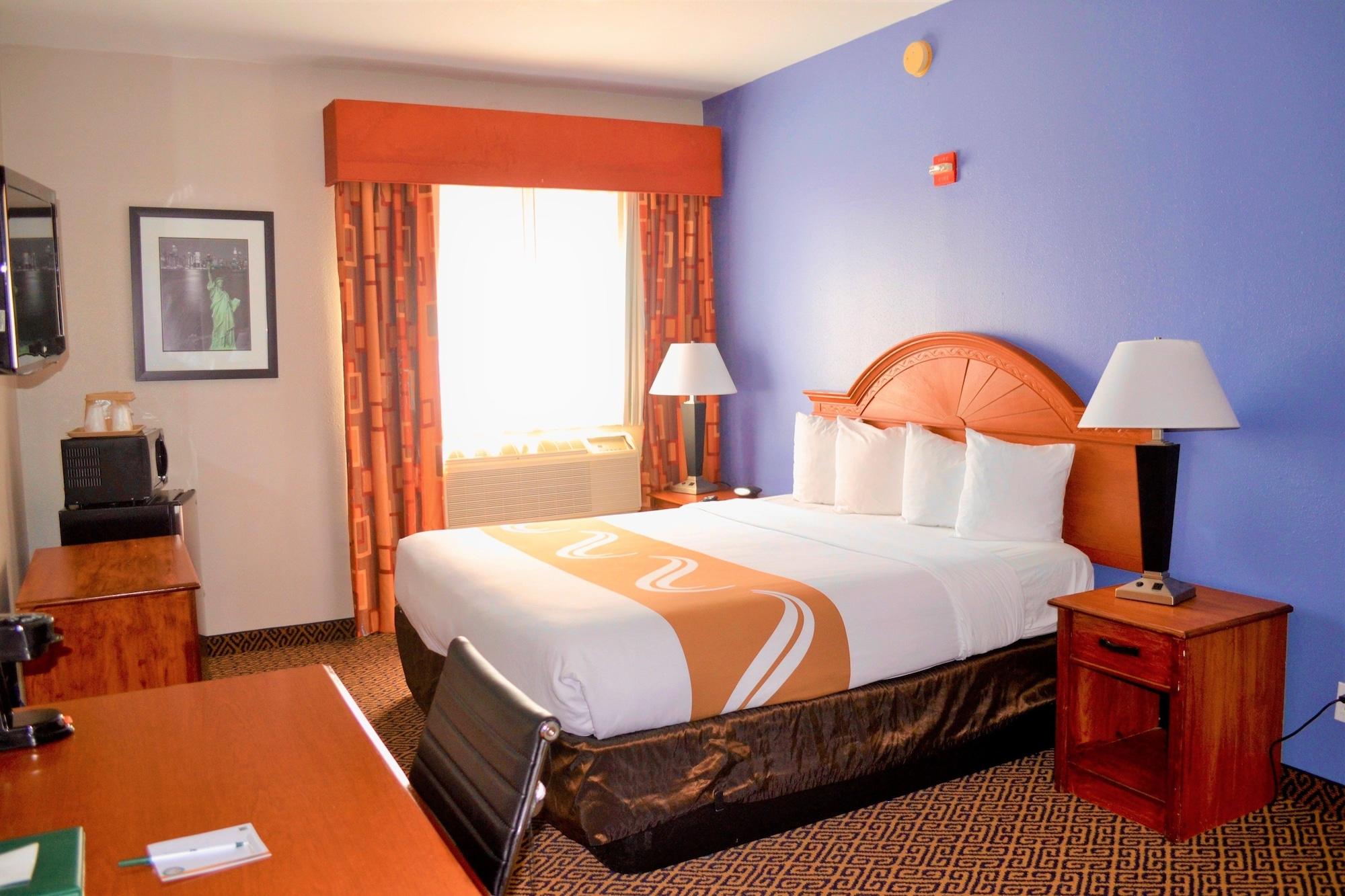 Quality Suites I-44 Талса Экстерьер фото