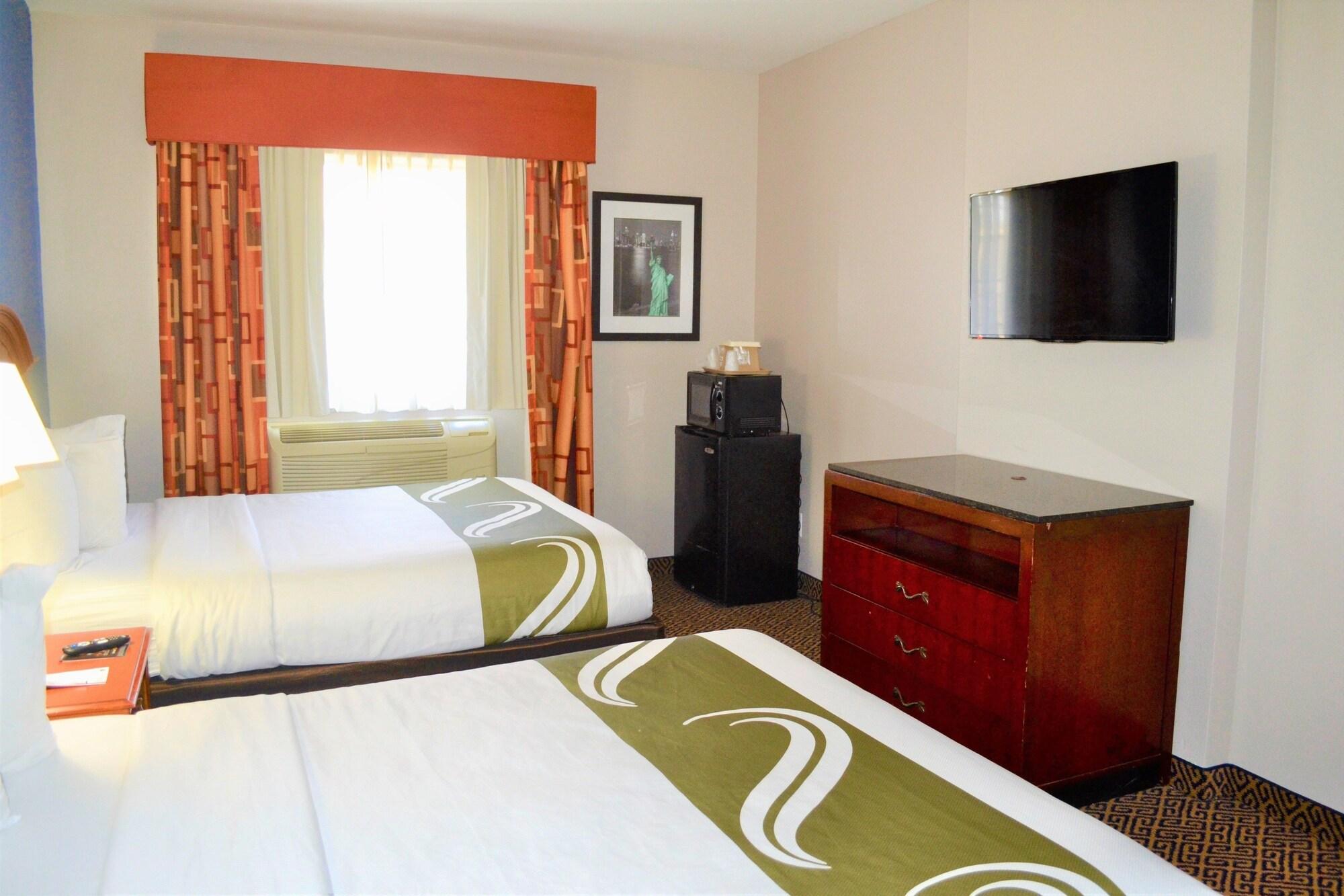 Quality Suites I-44 Талса Экстерьер фото