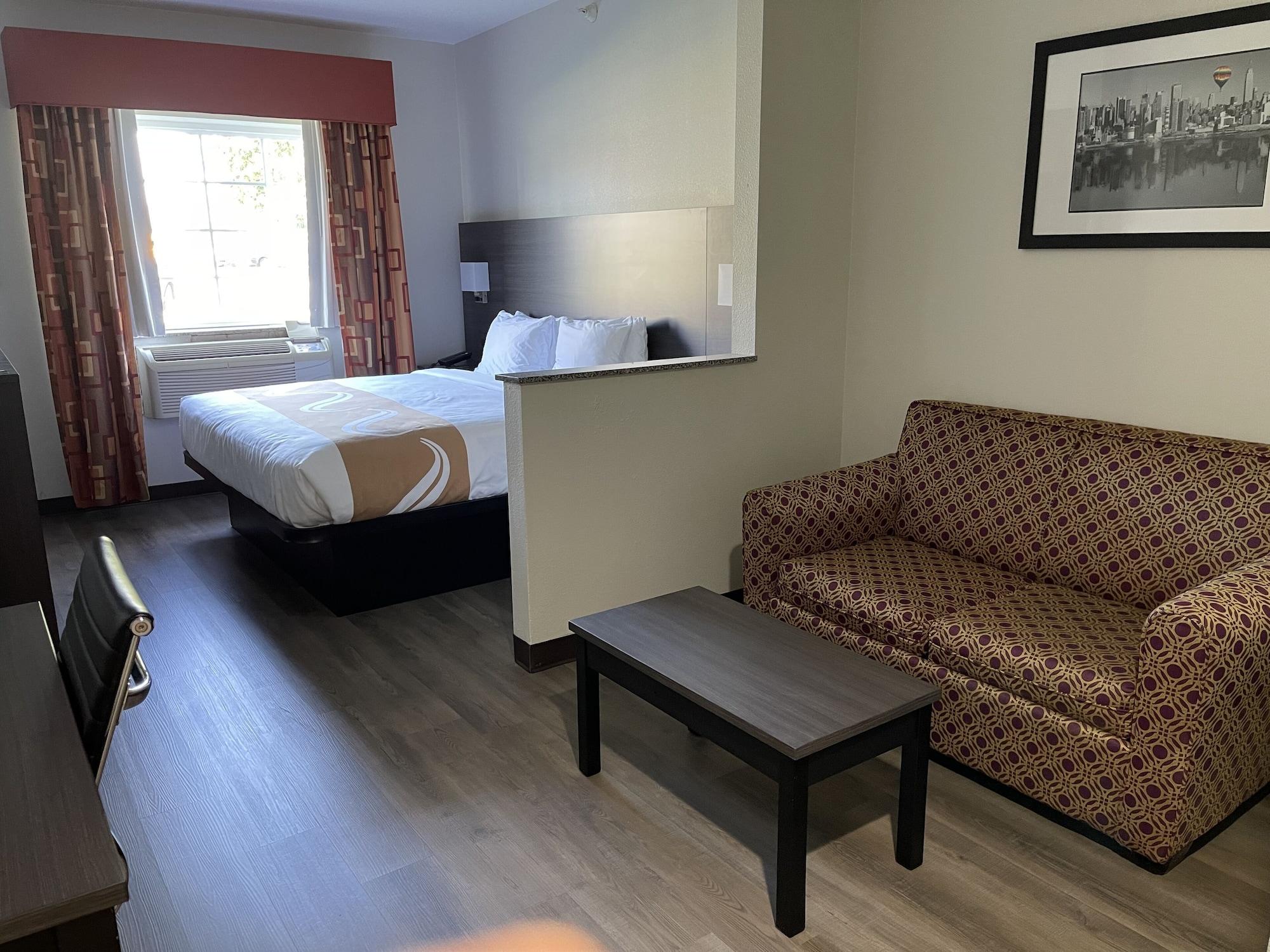 Quality Suites I-44 Талса Экстерьер фото