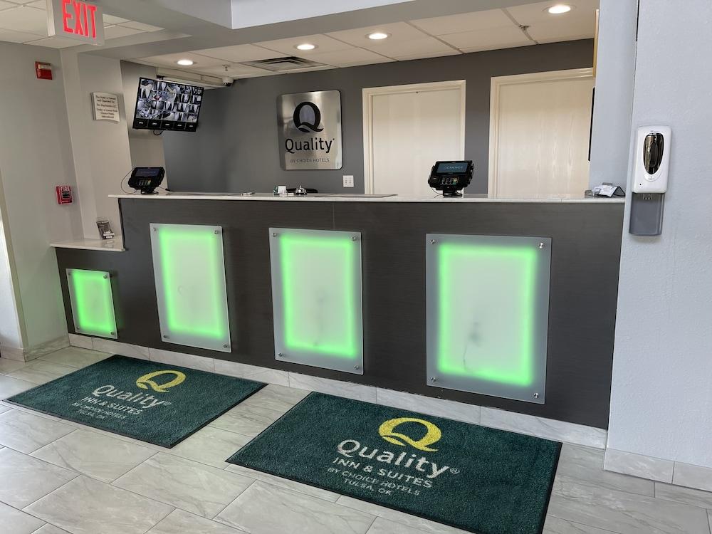 Quality Suites I-44 Талса Экстерьер фото