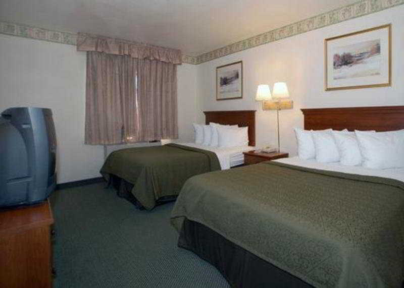 Quality Suites I-44 Талса Номер фото